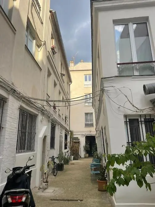 Charming In The Center Of 파리